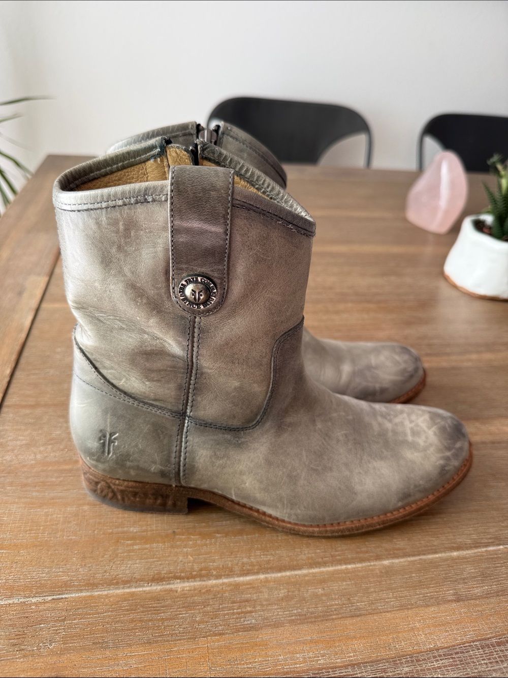 FRYE Melissa Button Short Boot Bootie Ice - Gray